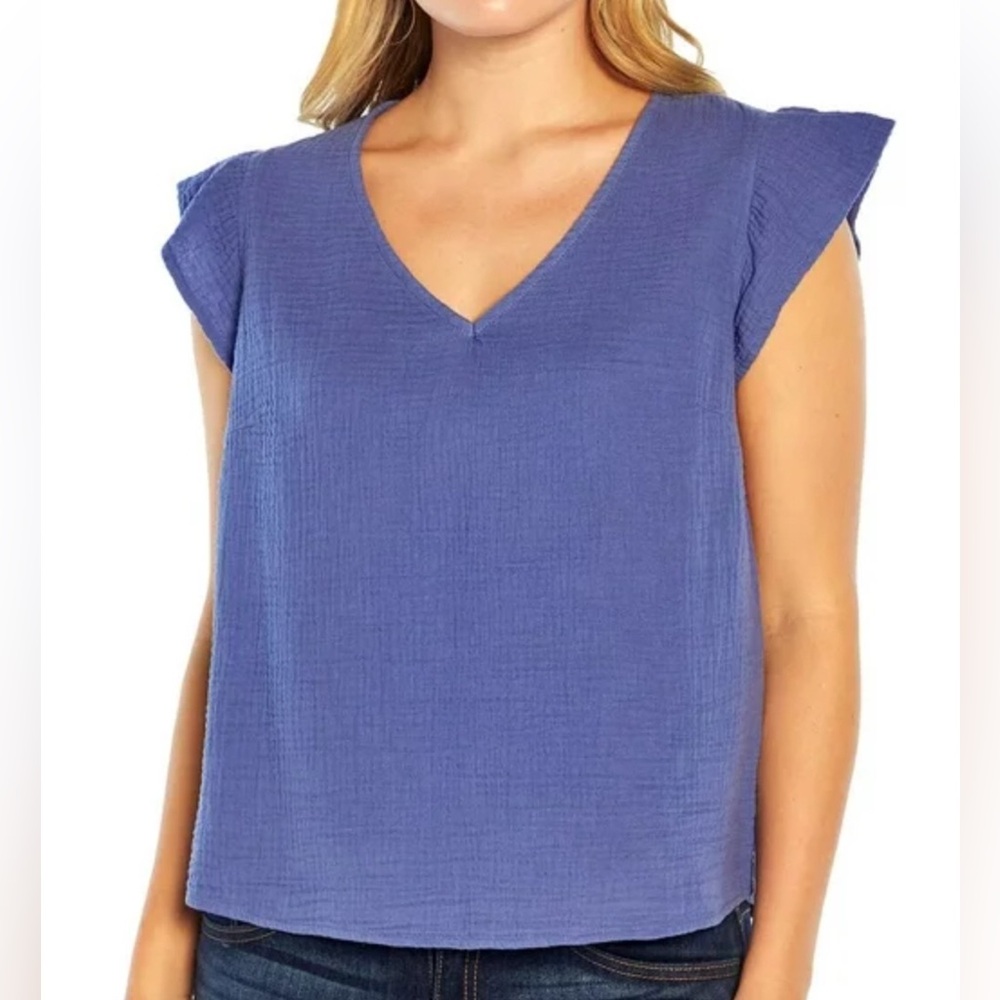 NWT THREE DOT BLue top. Size L.